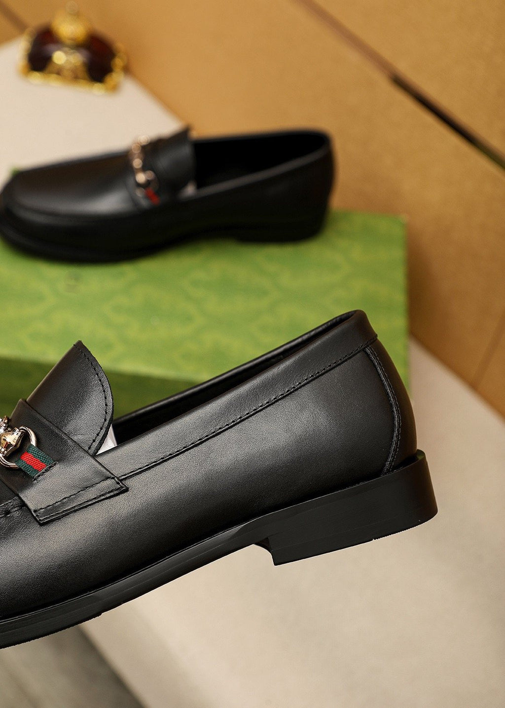 Gucci Black Metal Hardware Loafers — back