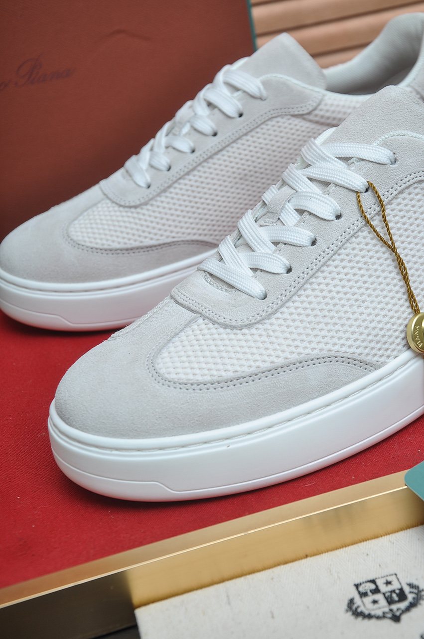 微商相册测试鞋子-Loro Piana Textured Lace-Up Sneakers — hero
